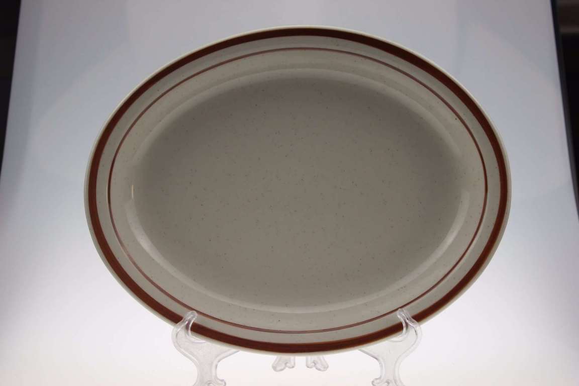 Ceramic Fish Plate with Narrow Rim